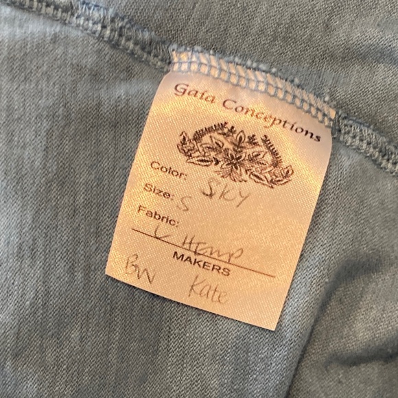 NEW. Gaia Conceptions Ewok Cropped Shirt / S - Picture 4 of 4